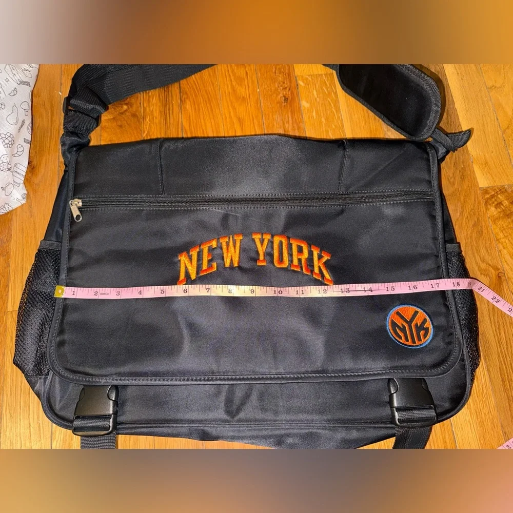 New York Knicks Messenger Bag Black Orange Embroidered Logo Adjustable Strap NBA