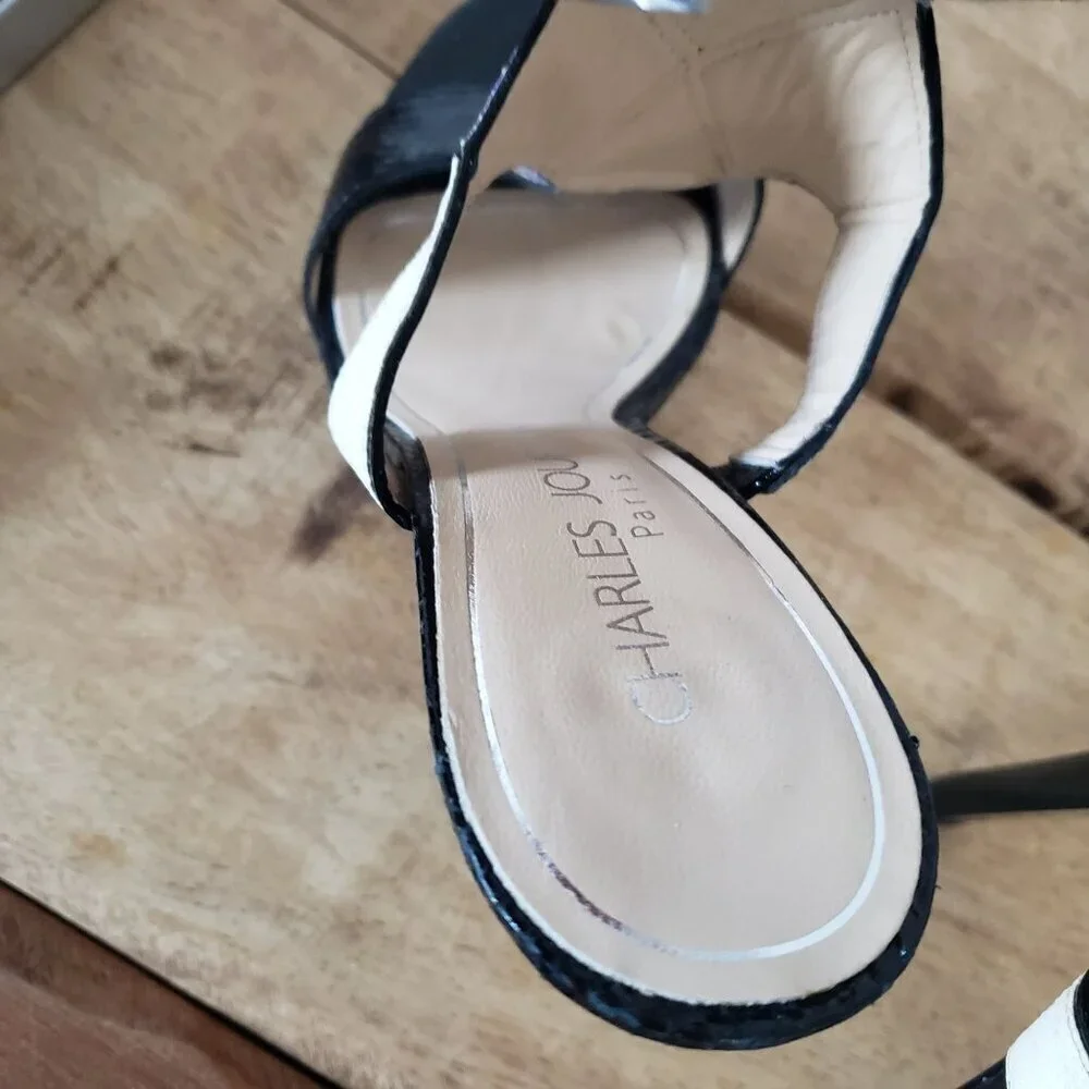 Charles Jourdan stunning pair