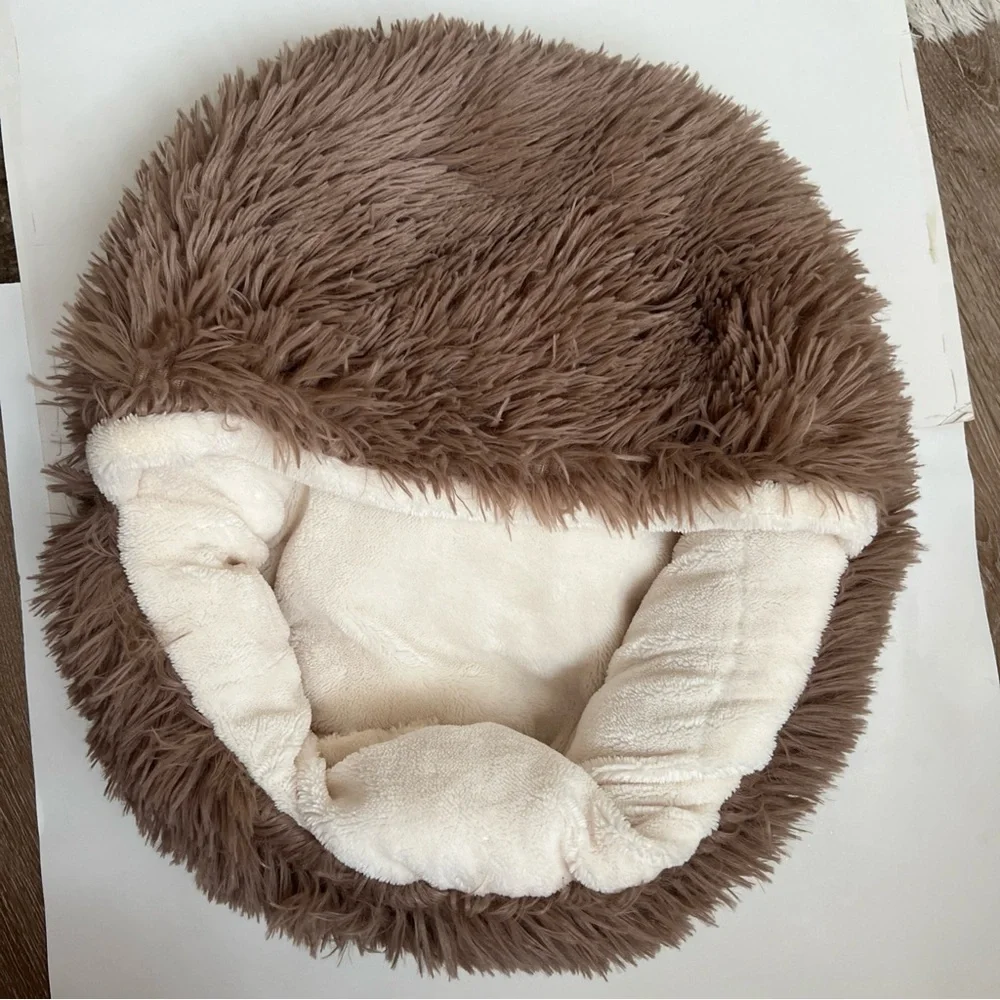 Cozy Brown and Cream Pet Bed