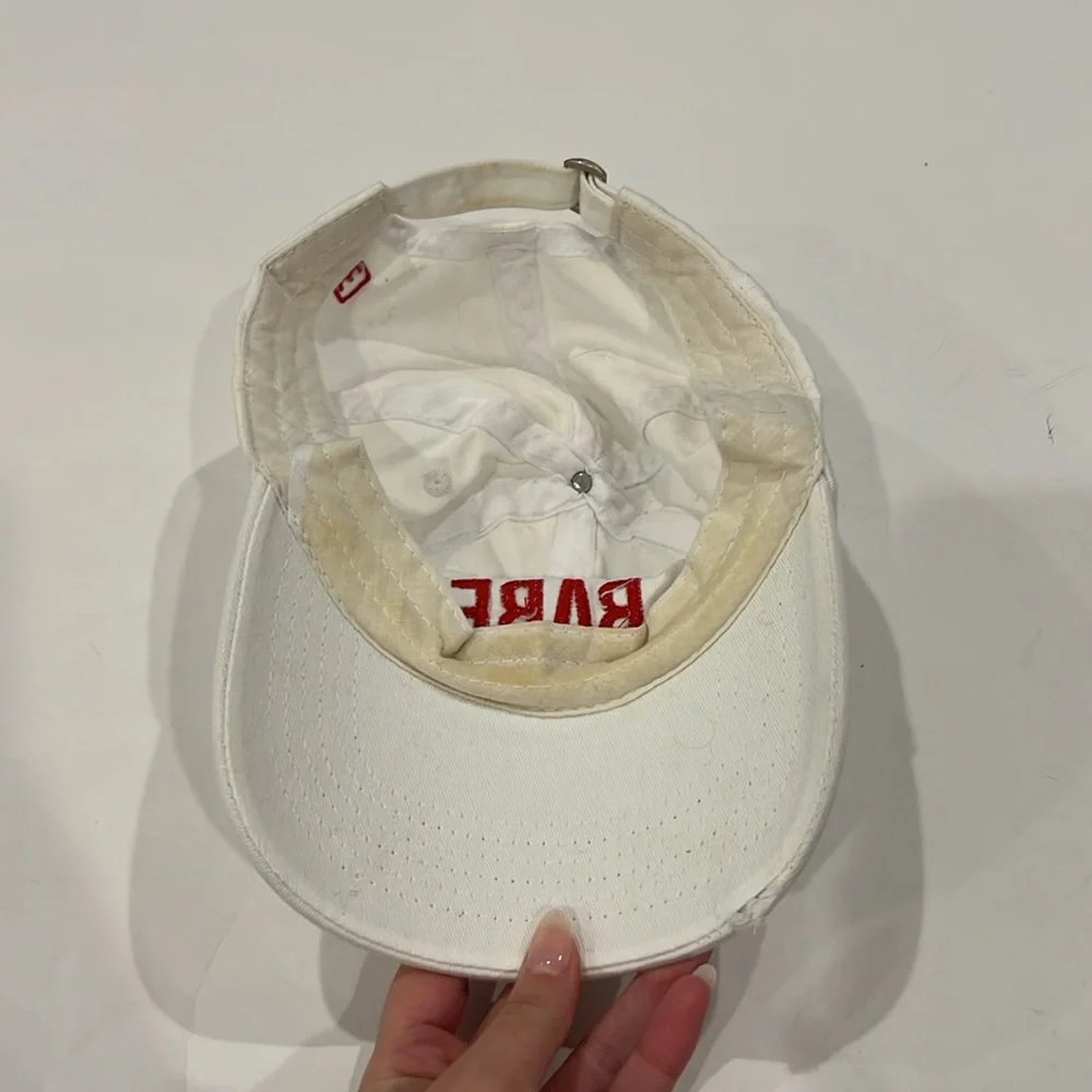 N/A babe white
