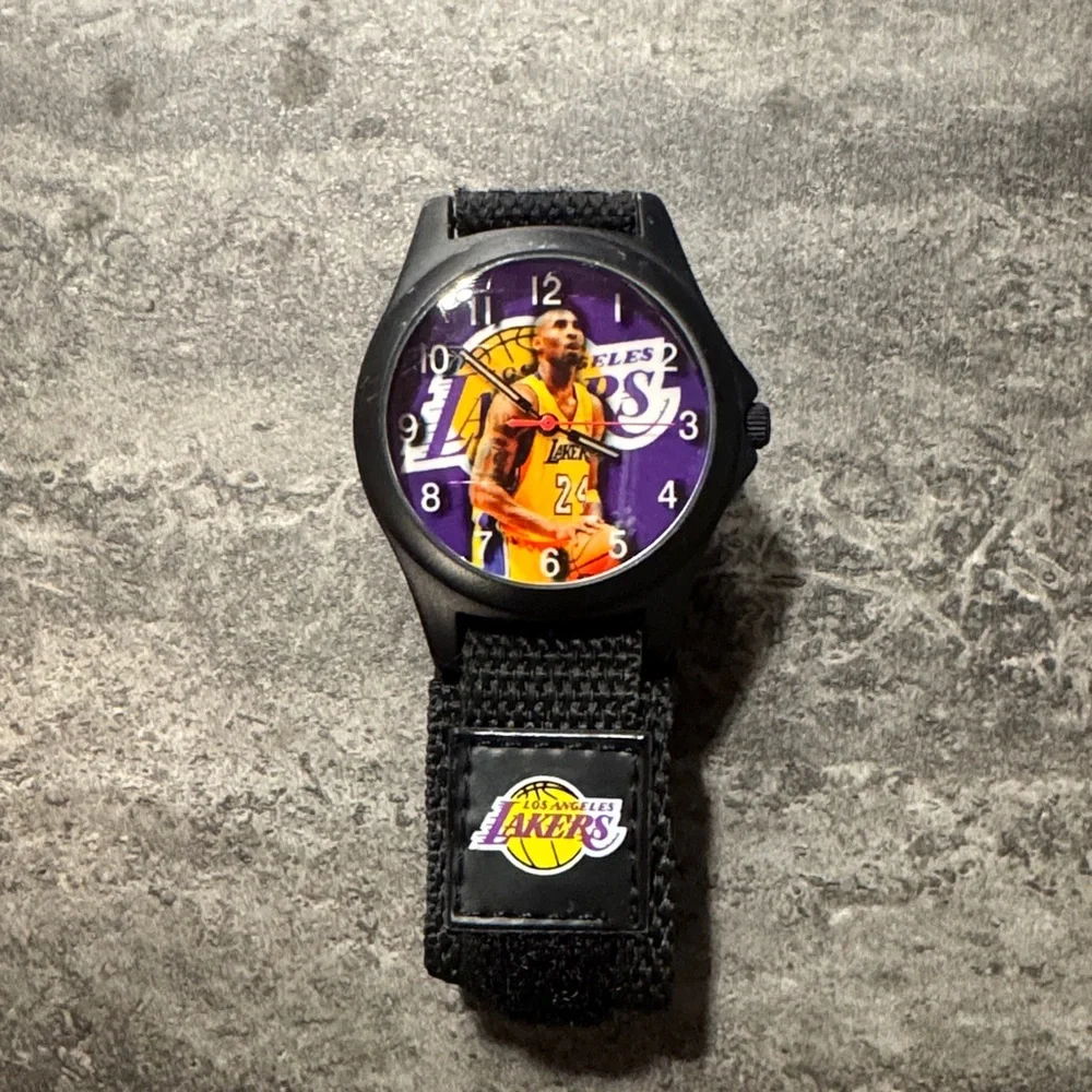 KOBE BRYANT L.A. Lakers NBA GAME TIME Wristwatch** need batteries**