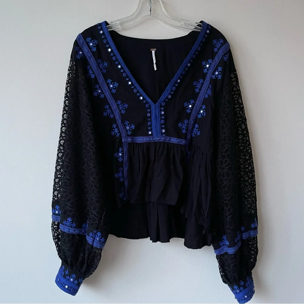 FREE PEOPLE Boogie All Night Peasant Blouse Embroidered Mirror Lace Size Large