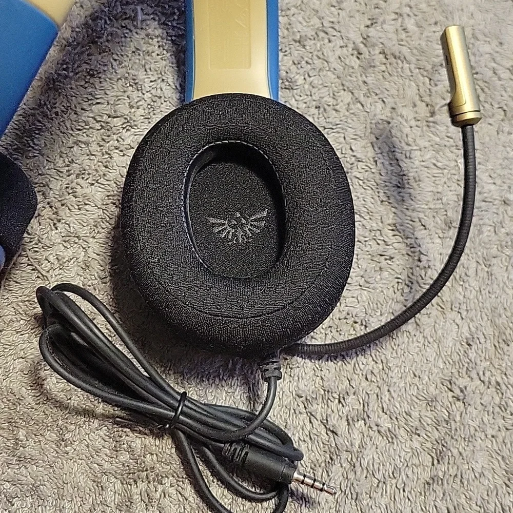 Nintendo blue tan