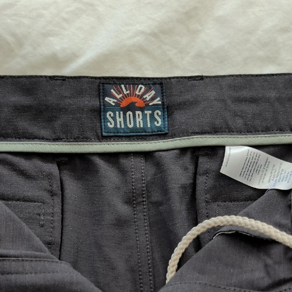 Faherty front charcoal classic