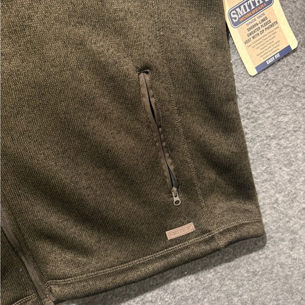 Smith’s Workwear zip fleece