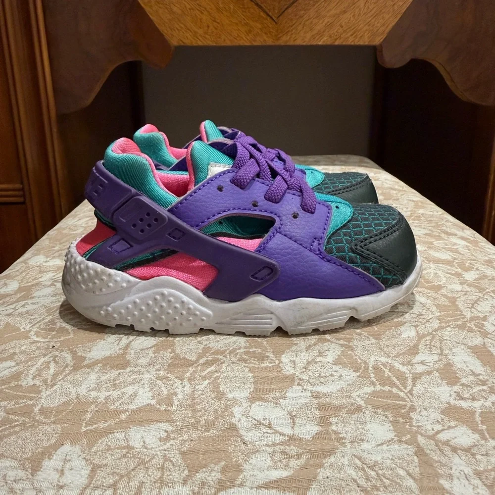 Nike Air Huarache Toddler Shoes