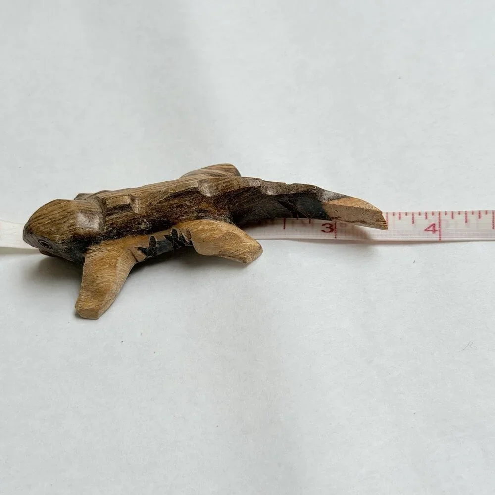 N/A wooden hand
