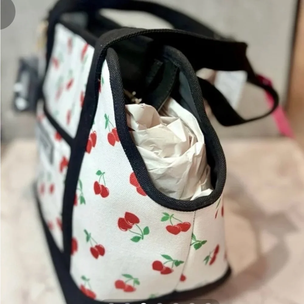 Betsey Johnson betsey johnson