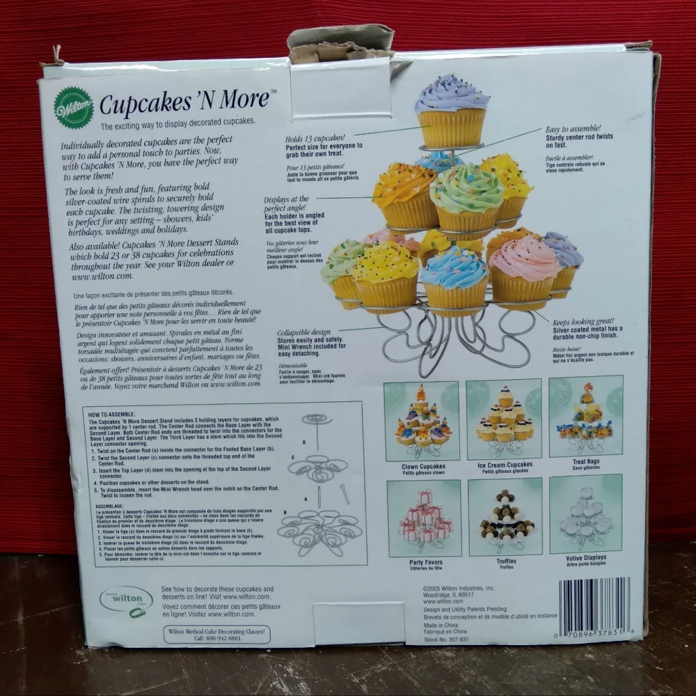 Wilton Cupcakes 'N More Dessert Stand - Silver