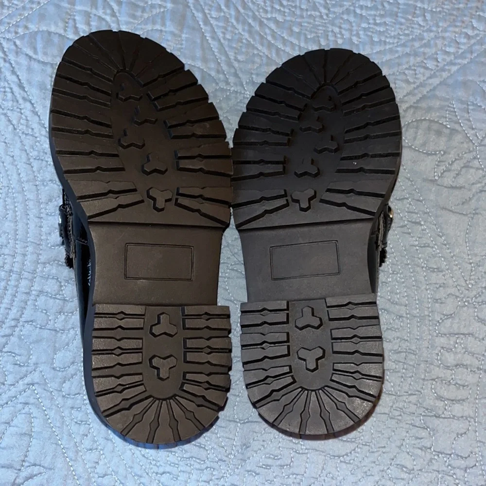 NWOT Vince‎ Camuto Dakota Loafer - Kids'