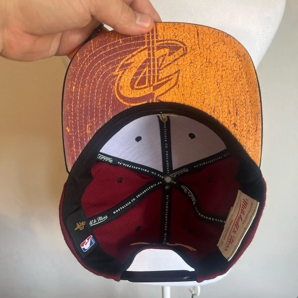 Mitchell & Ness cavilers cleveland black