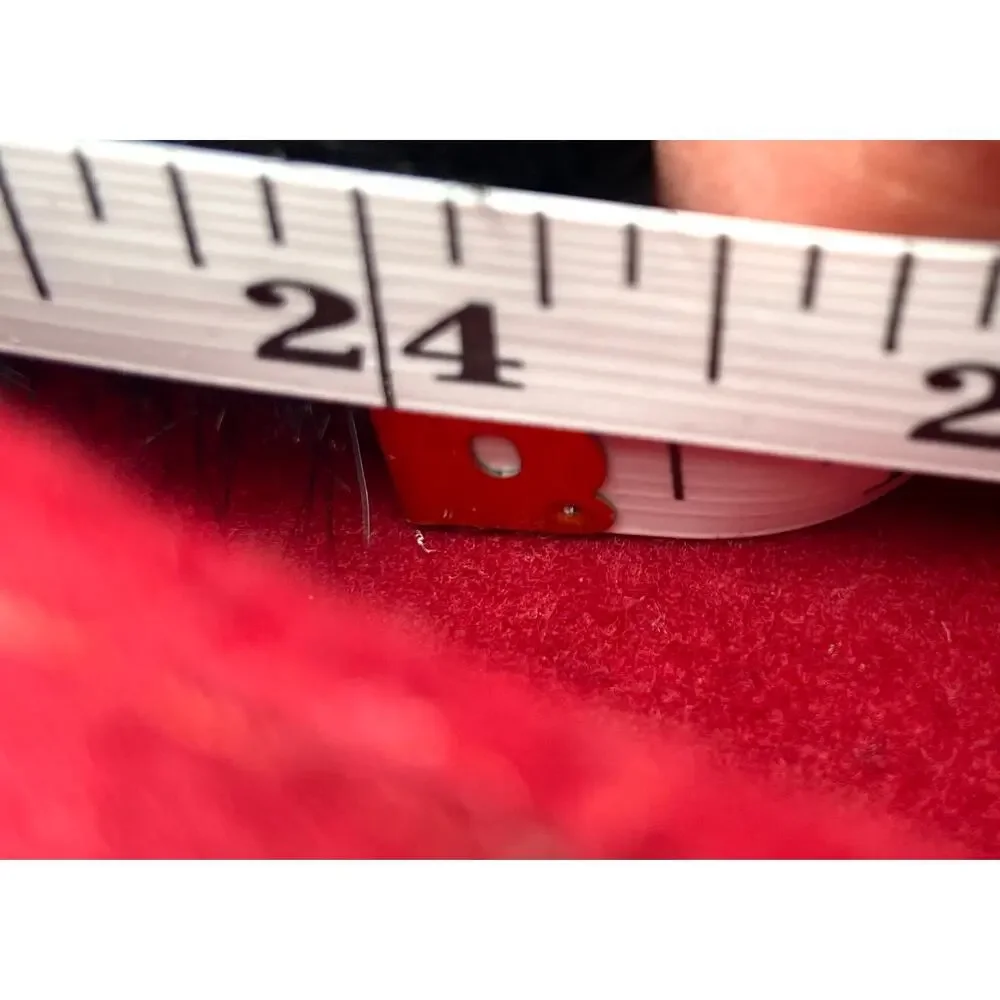 Liz Claiborne out outfit circumference