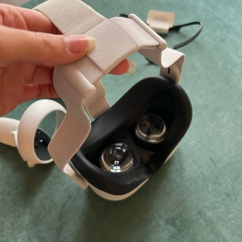 Oculus dive into