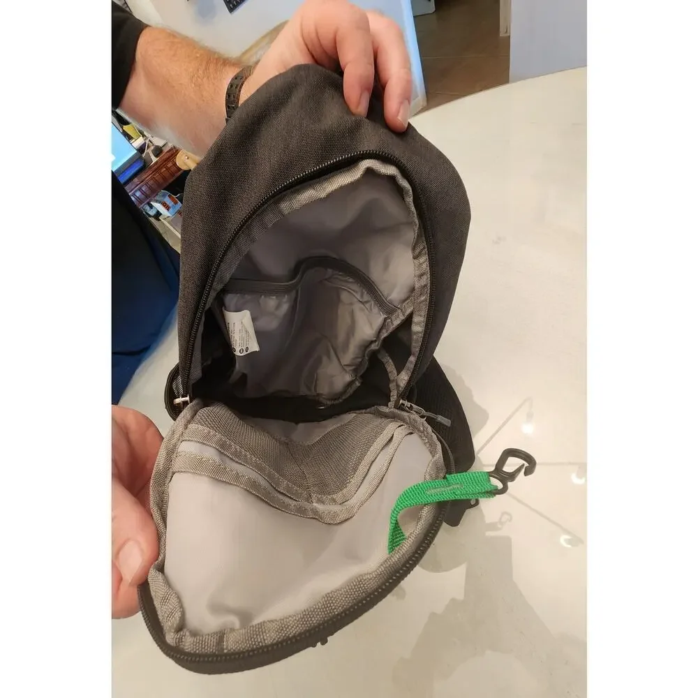 Waterfly crossbody sling