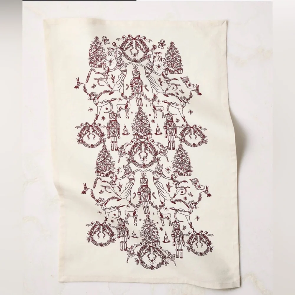 Nutcracker Kingdom White / Red Organic Cotton Tea towel Crate & Barrel 20x30 New