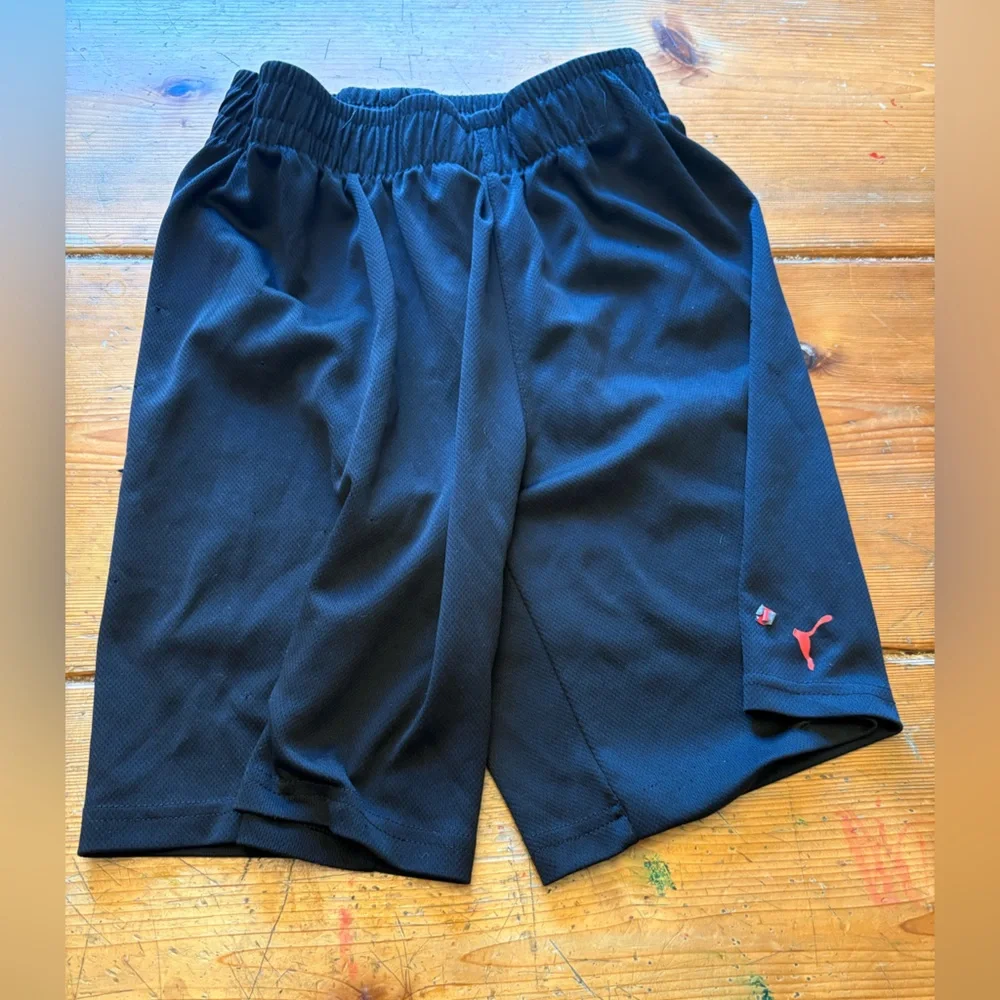 Puma | Black Athletic Shorts | Boys M (10/12)