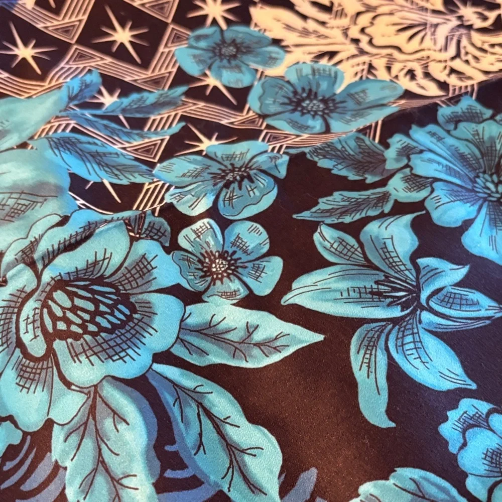 Johnny Was Blue and Black Reversible Pool/ Beach Towel with Travel Pouch