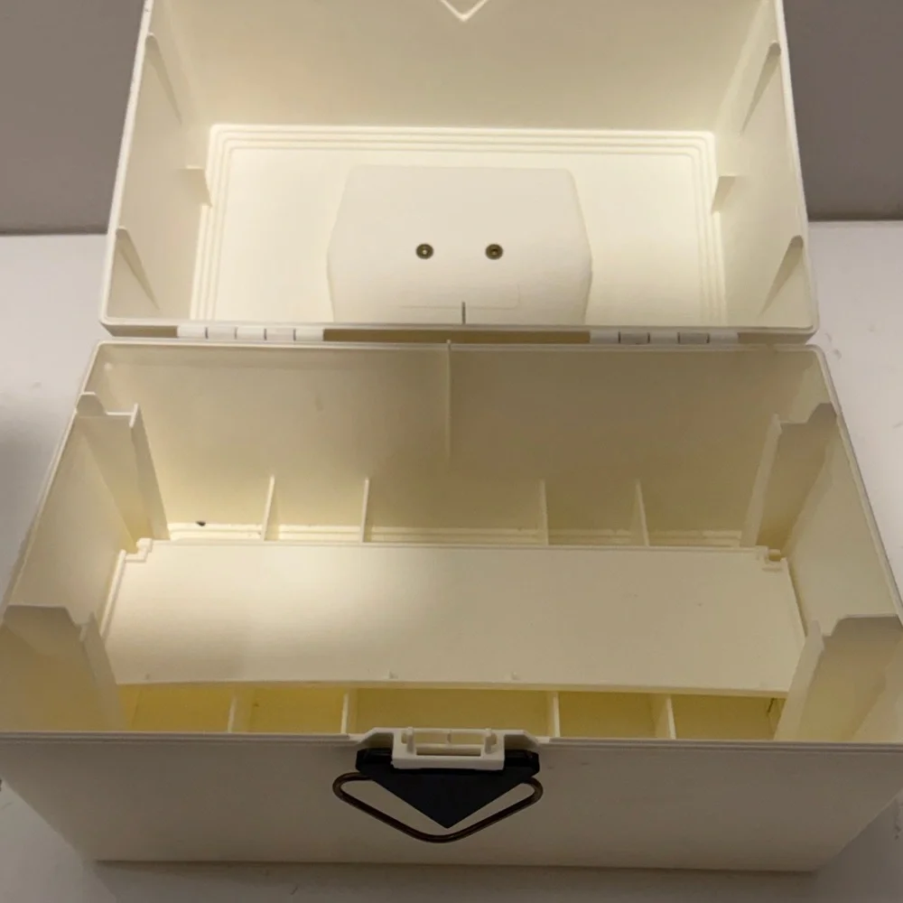 Caboodles keep your