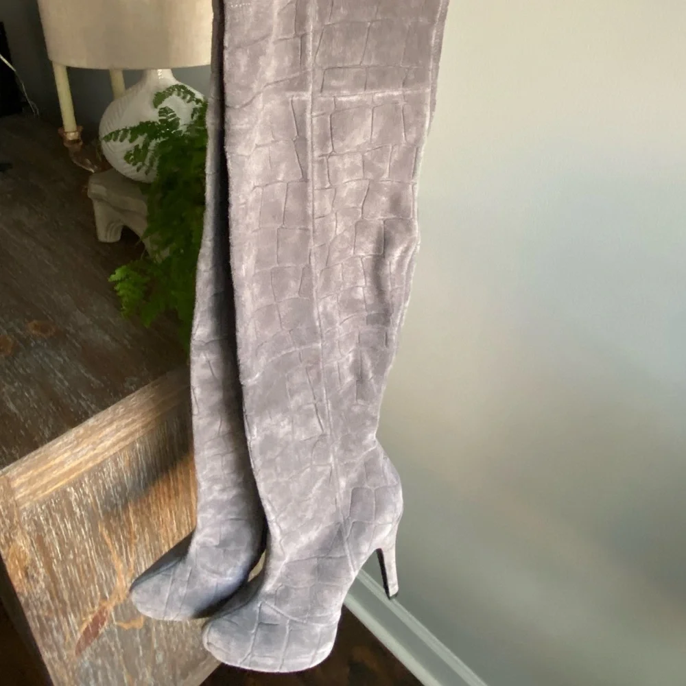 Report Signature Fairfax 3 Gray‎ Suede OTK Over the Knee Thigh High Boots | 7.5