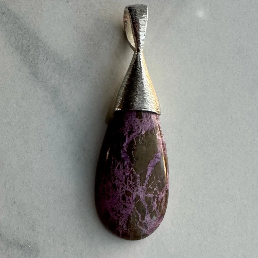 NWOT Sundance Moonshadow Canyon Pendant, Purpurite, Sterling Silver