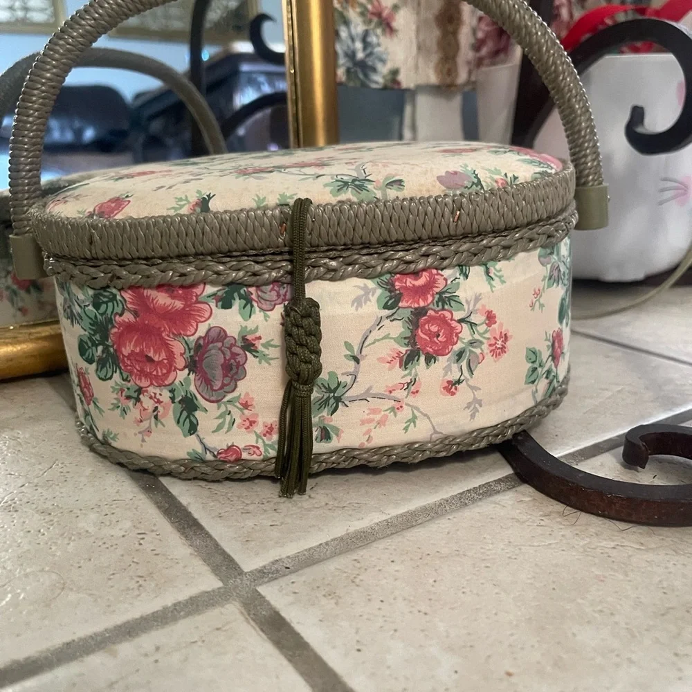 azar sewing vintage