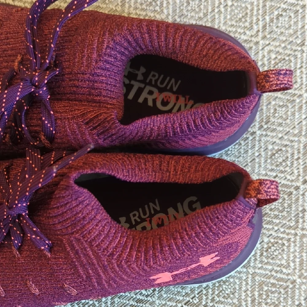 Under Armour Slingflex Rise Women's Merlot Rustic Red Knit Sneakers