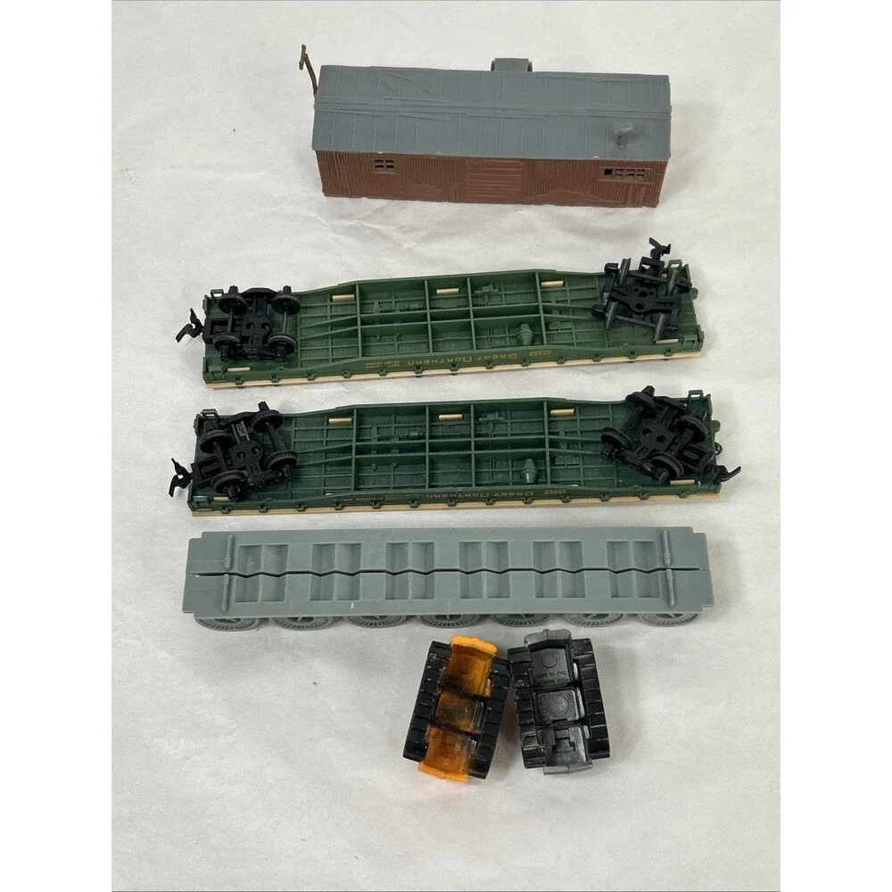 Tyco HO Train Tracks Lot Snap Turnout Switch Rerailer Curve Plasticville Tractor