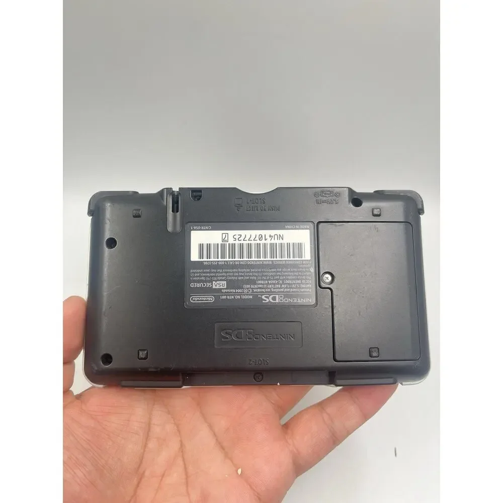 Nintendo product ds