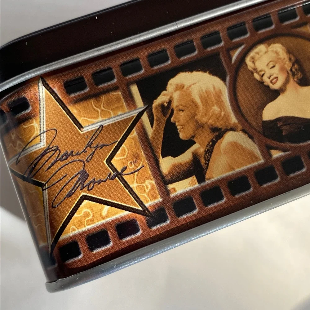 RARE 2005 Vintage Style Iconic Marilyn Manroe Tin Metal Box Notecards Envelopes
