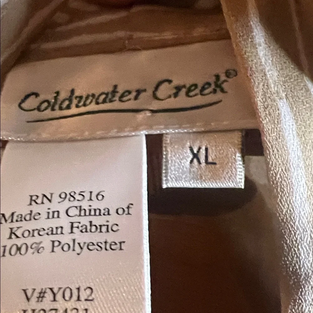 Coldwater Creek throw stylish