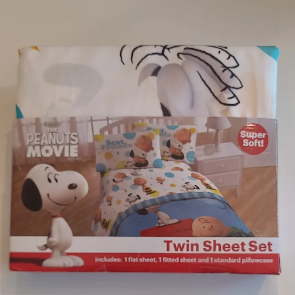 Peanuts timeless offers characters