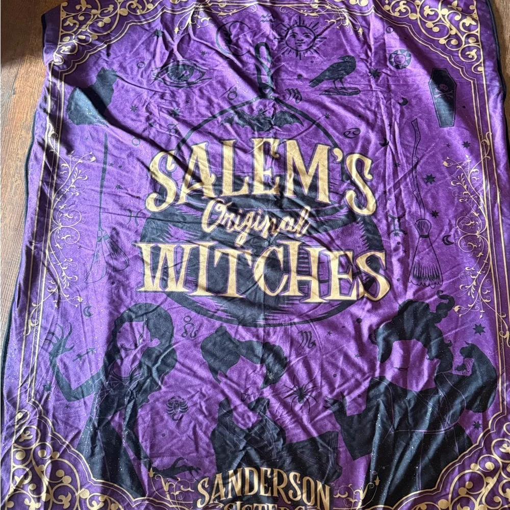 Purple Salem's Original Witches Blanket