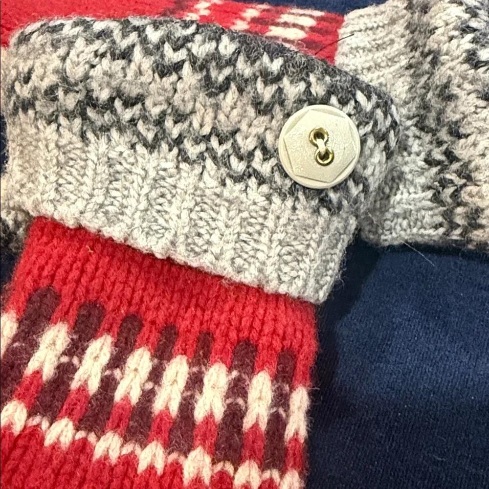 N/A red gray