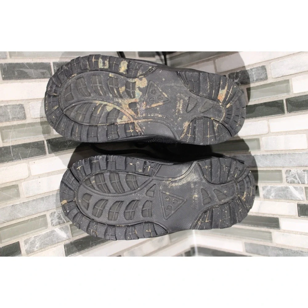 Nike acg manoa