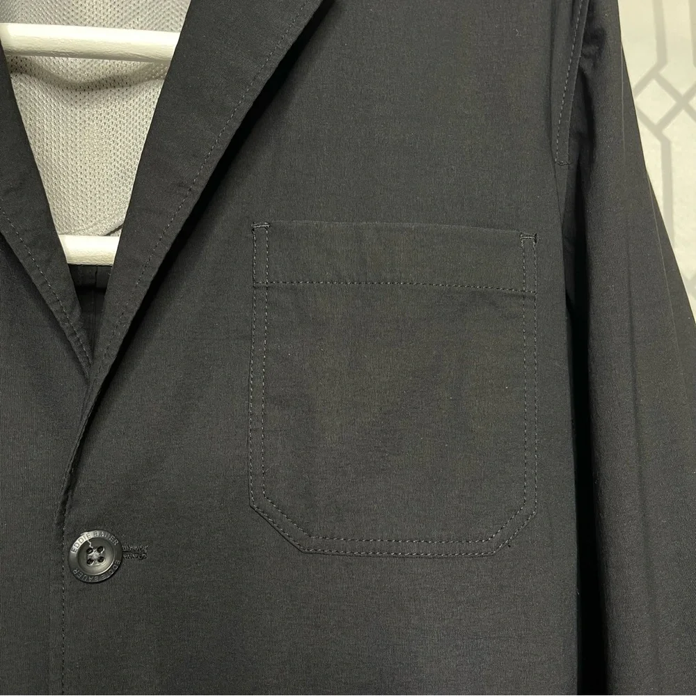 Eddie Bauer Travex Voyager Performance Nylon Lycra Travel Blazer Size 44