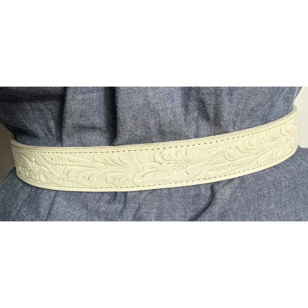 ACME poshmark by waists