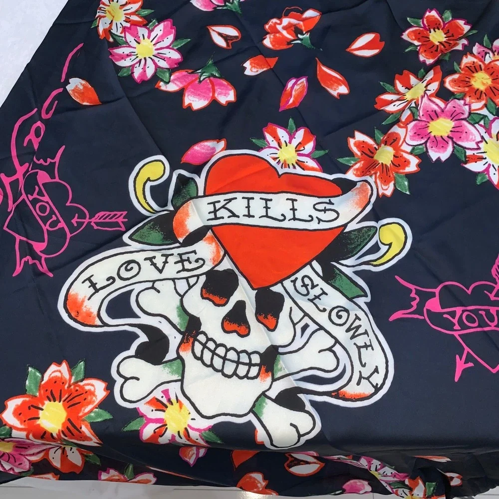 Ed‎ Hardy 4 ways to wear skull silky black red scarf 42 inches x 42 inches new