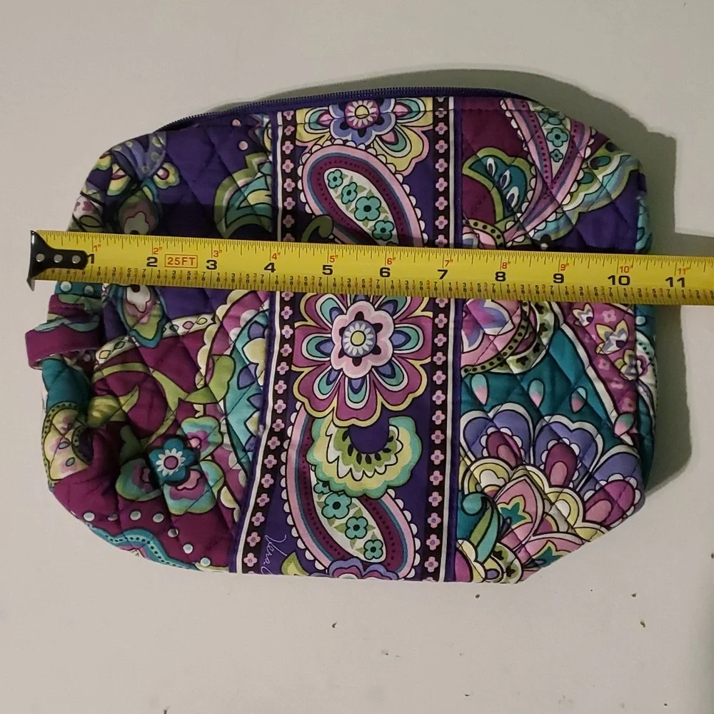 Vera Bradley colorful paisley waterproof linned cosmetic bag