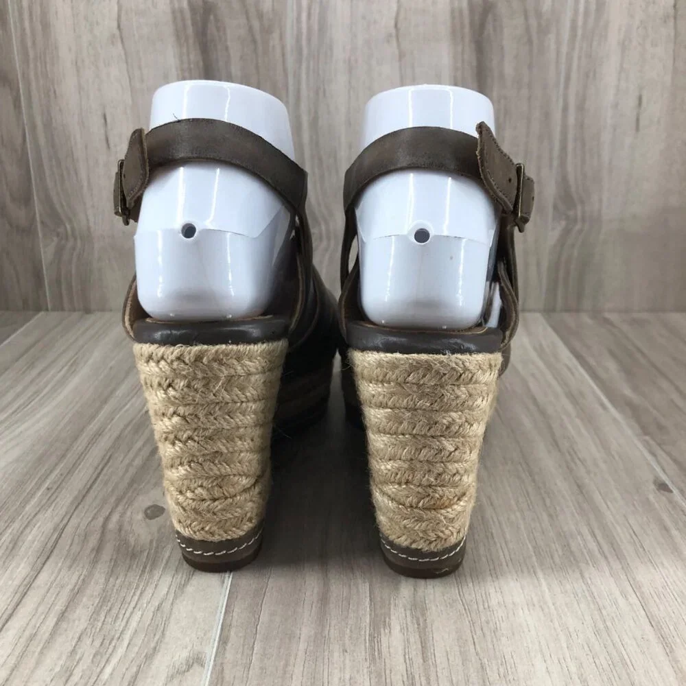Clarks indigo taupe