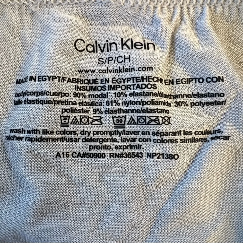 Calvin Klein calvin klein