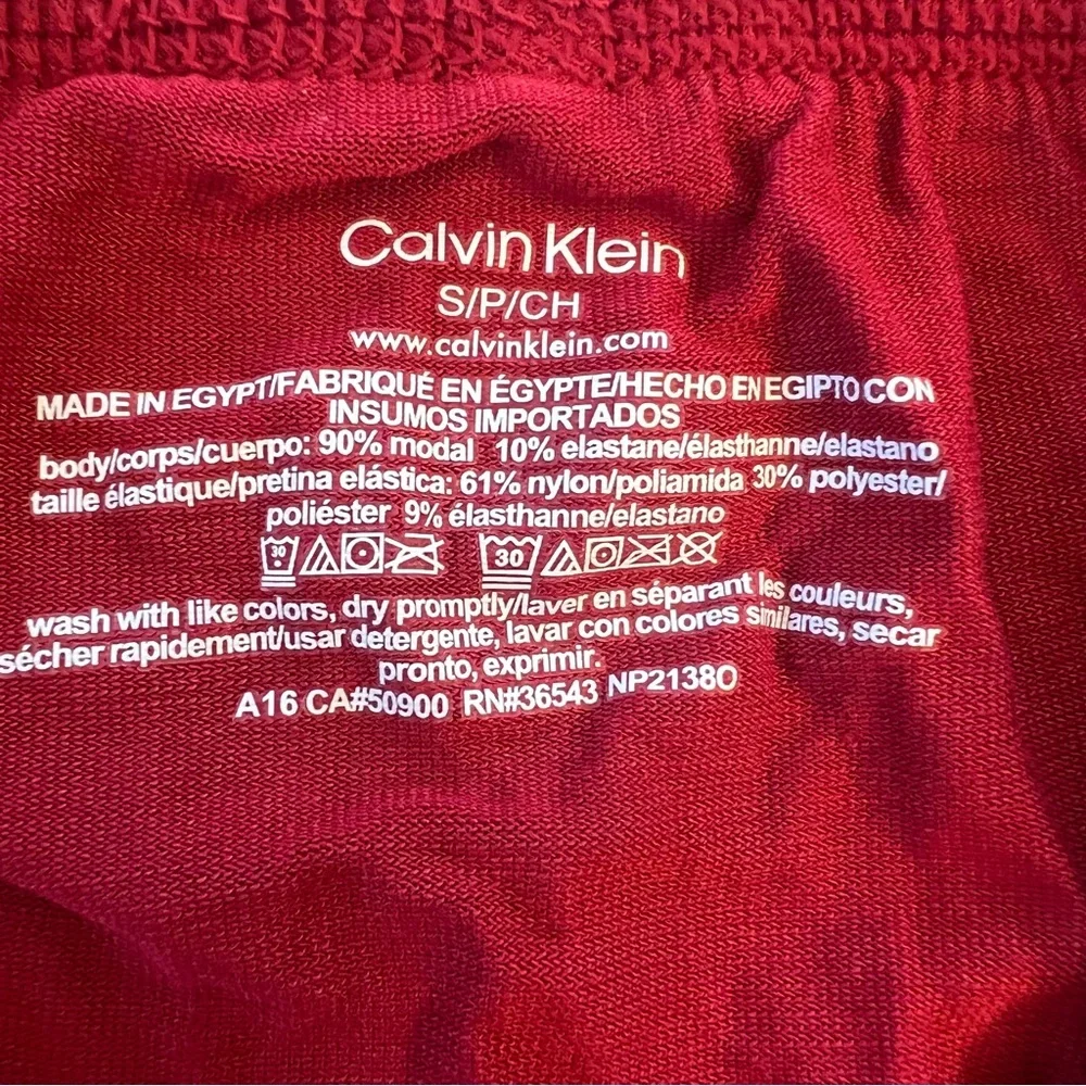 Calvin Klein calvin klein