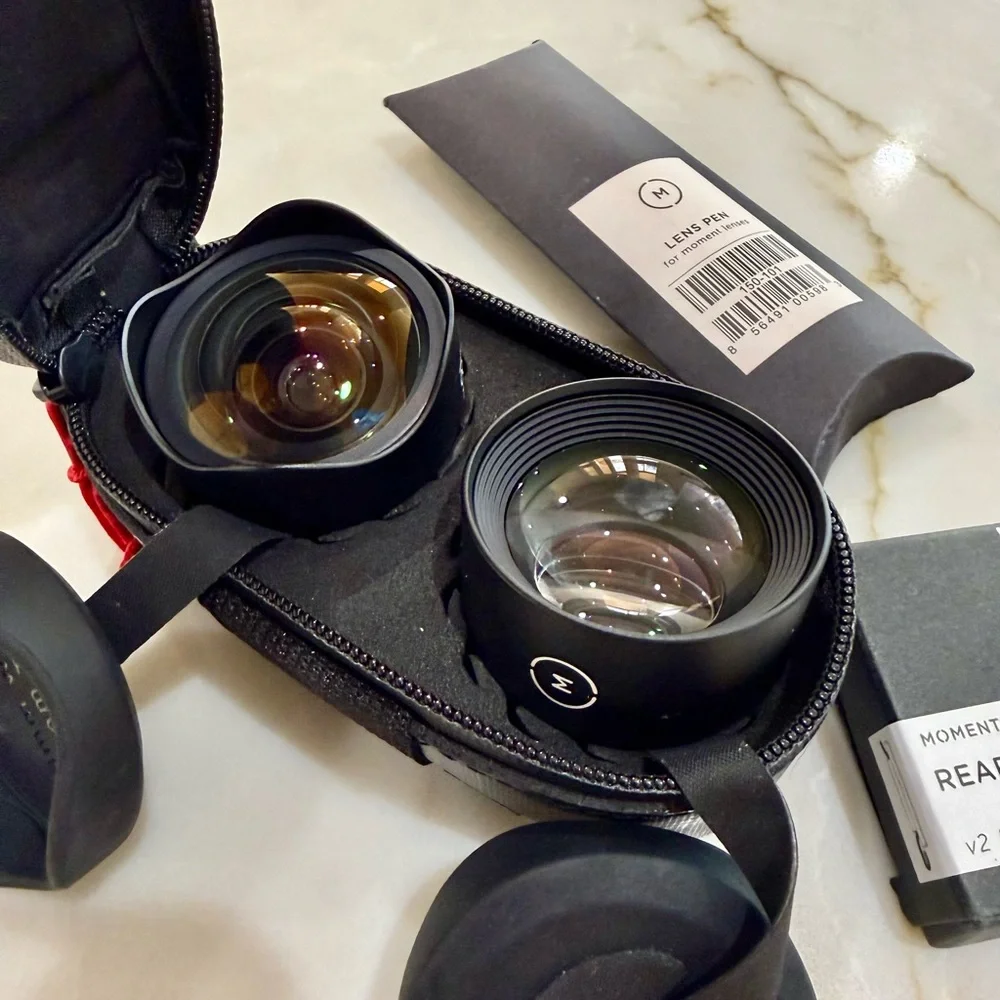 Moment 18mm Wide + 58mm Tele Lens Bundle V2 Mount w/ Case & Caps