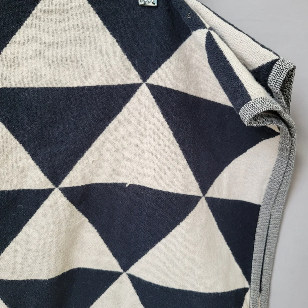 IKEA johanne fringe