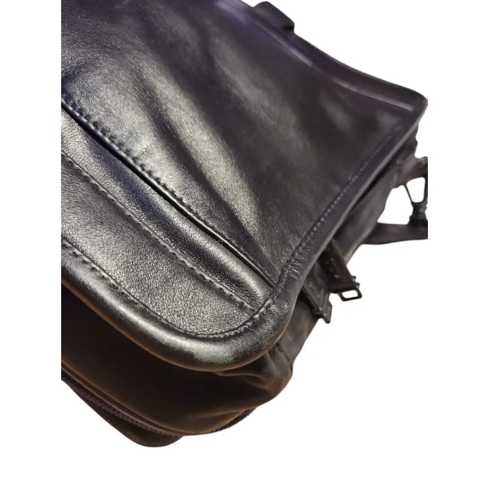 Tumi alpha expandable