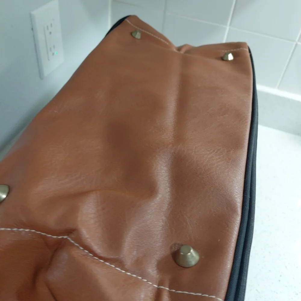 Steve Madden stylish versatile