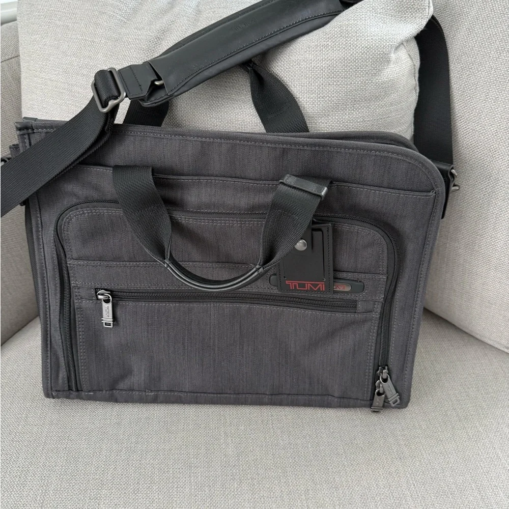 Tumi new no