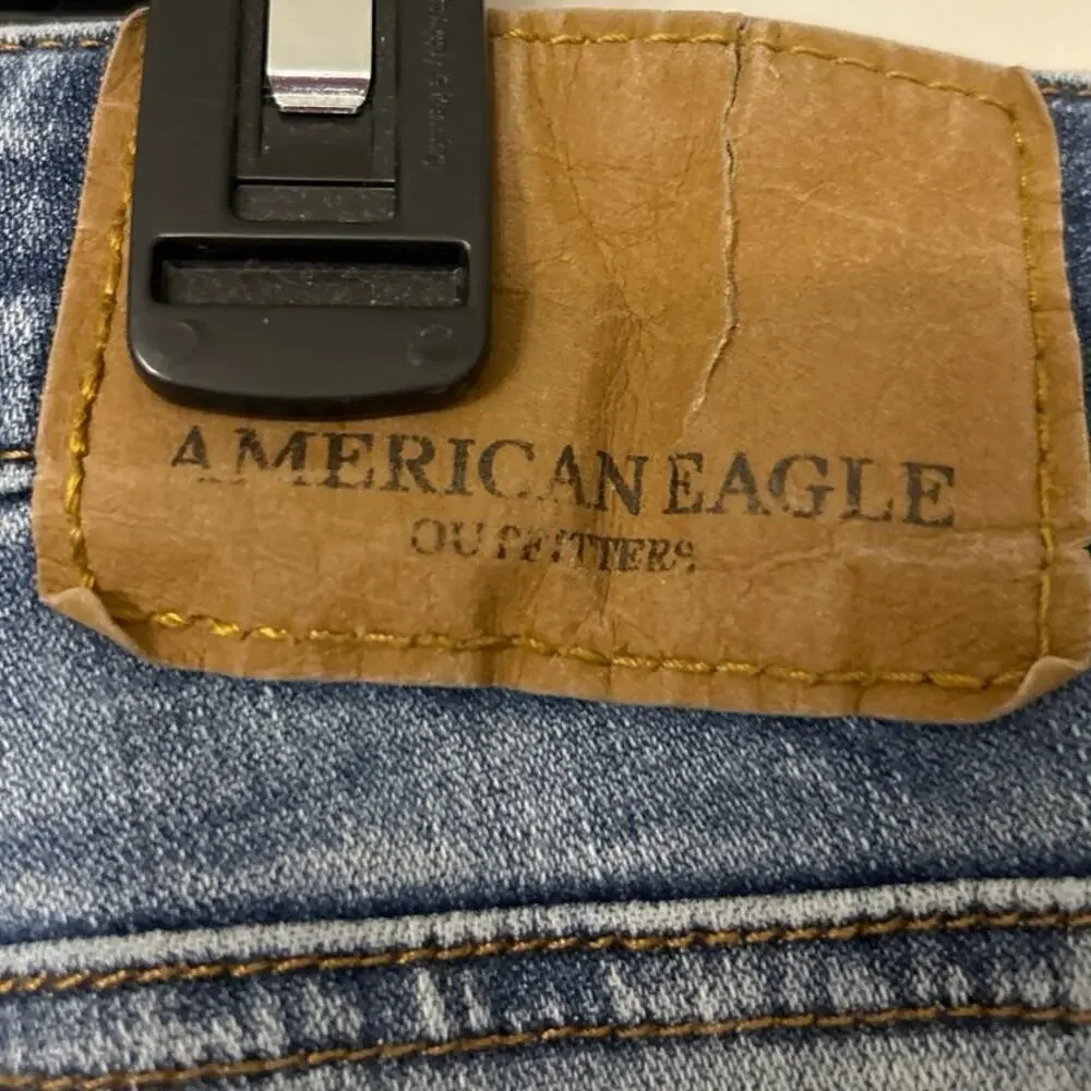 AMERICAN EAGLE Extreme Flex 4 Slim Straight Distressed Light Wash Jeans 36x34