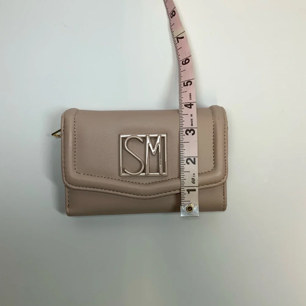 Steve Madden steve madden