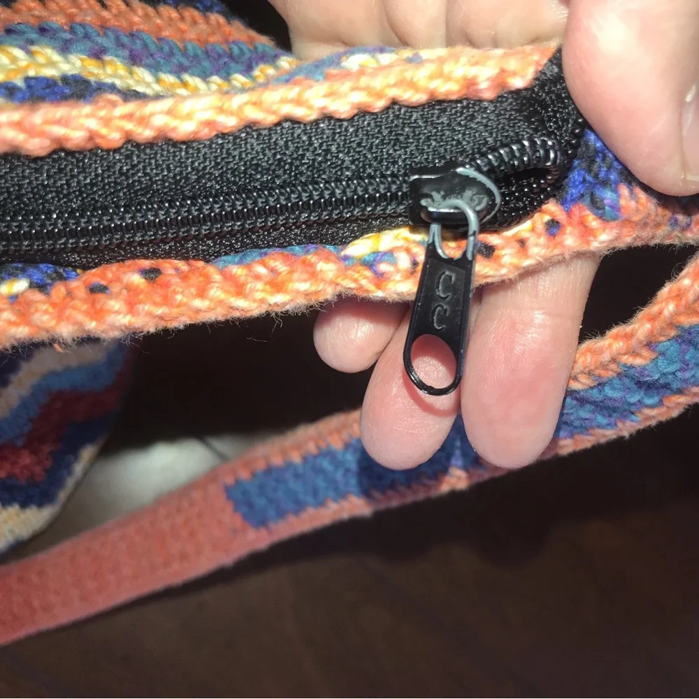 Source Unknown pattern features colors