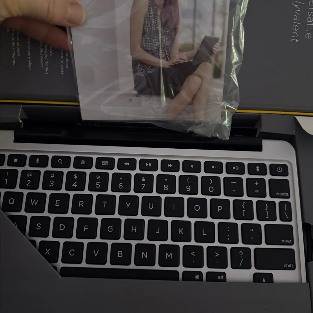 ZAGG elegant wireless